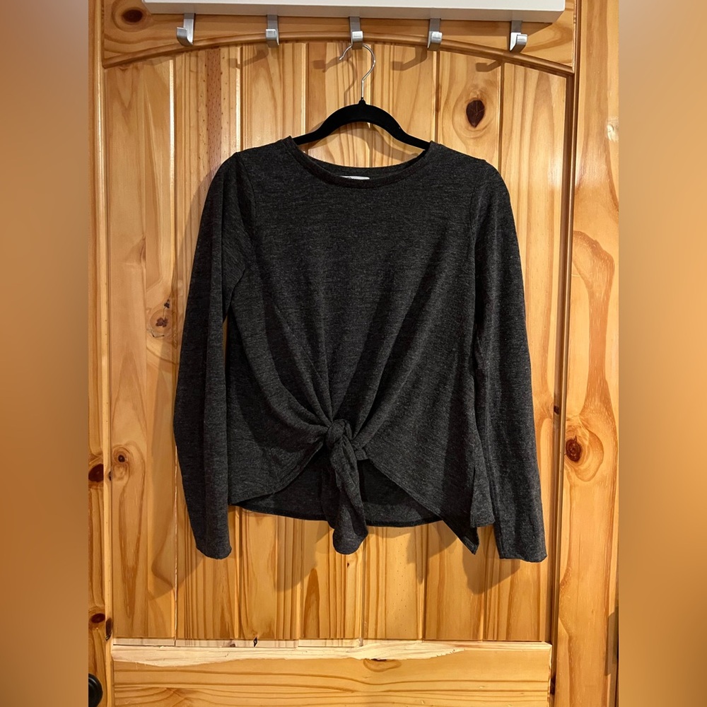 Dex long sleeved tee with tie detail